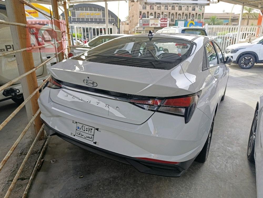 هیوندای ئەلەنترا